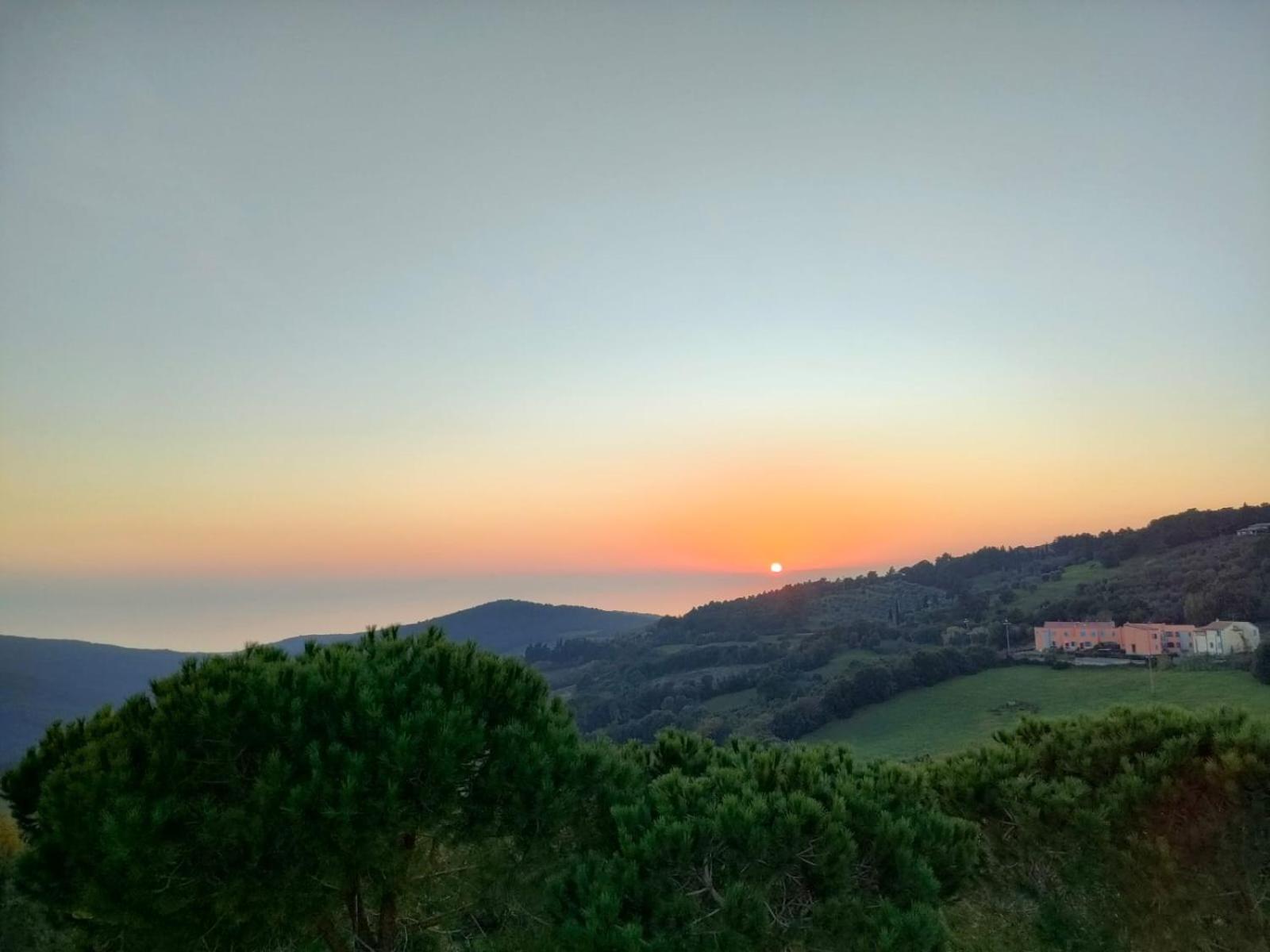 Vista Sulle Isole Dell'Arcipelago Toscano Nibbiaia Zimmer foto